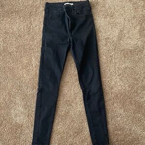 Levi’s skinny Highrise Classic Black Women's Jeans
